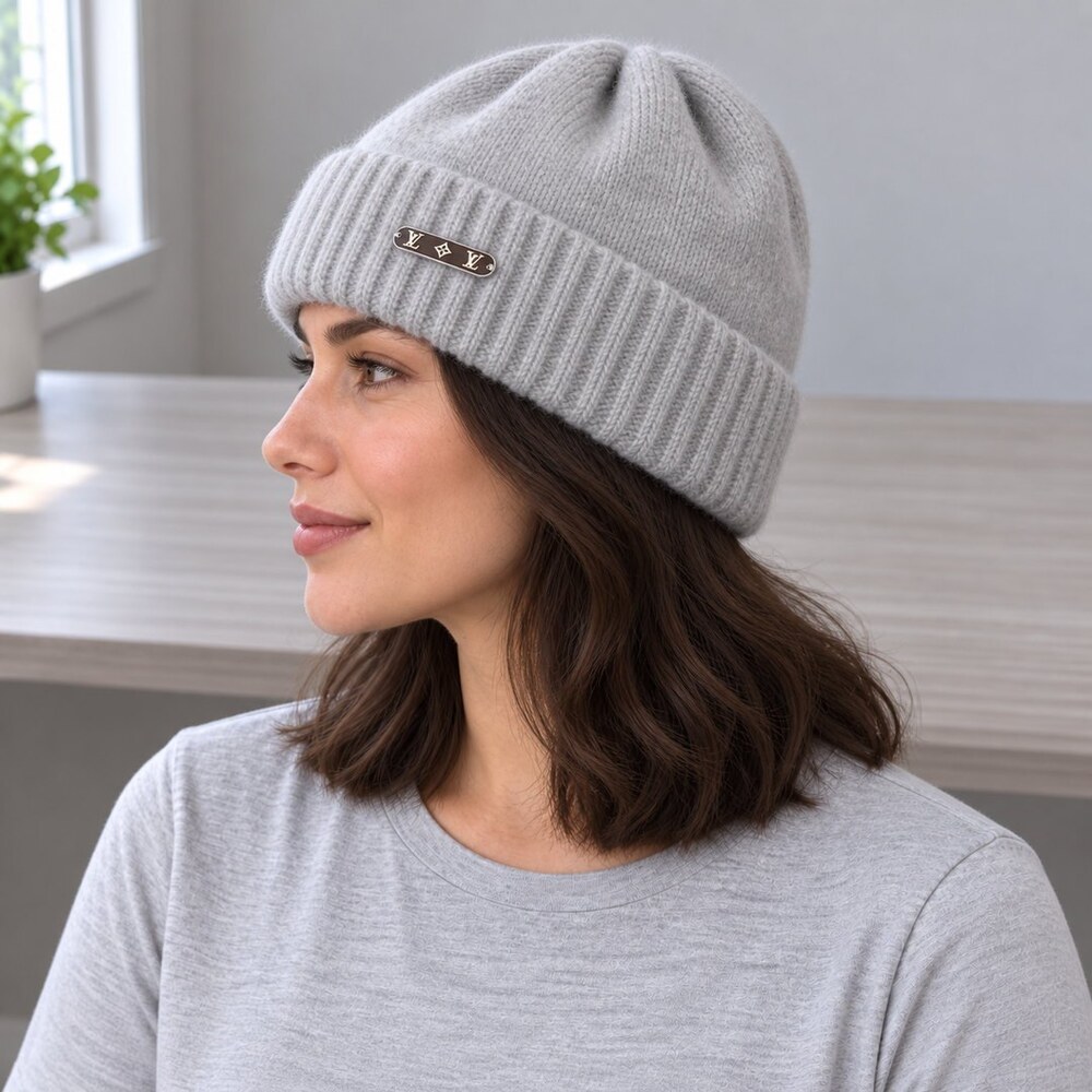 Louis Vuitton Light Gray Ribbed Beanie - Picture 3 of 6